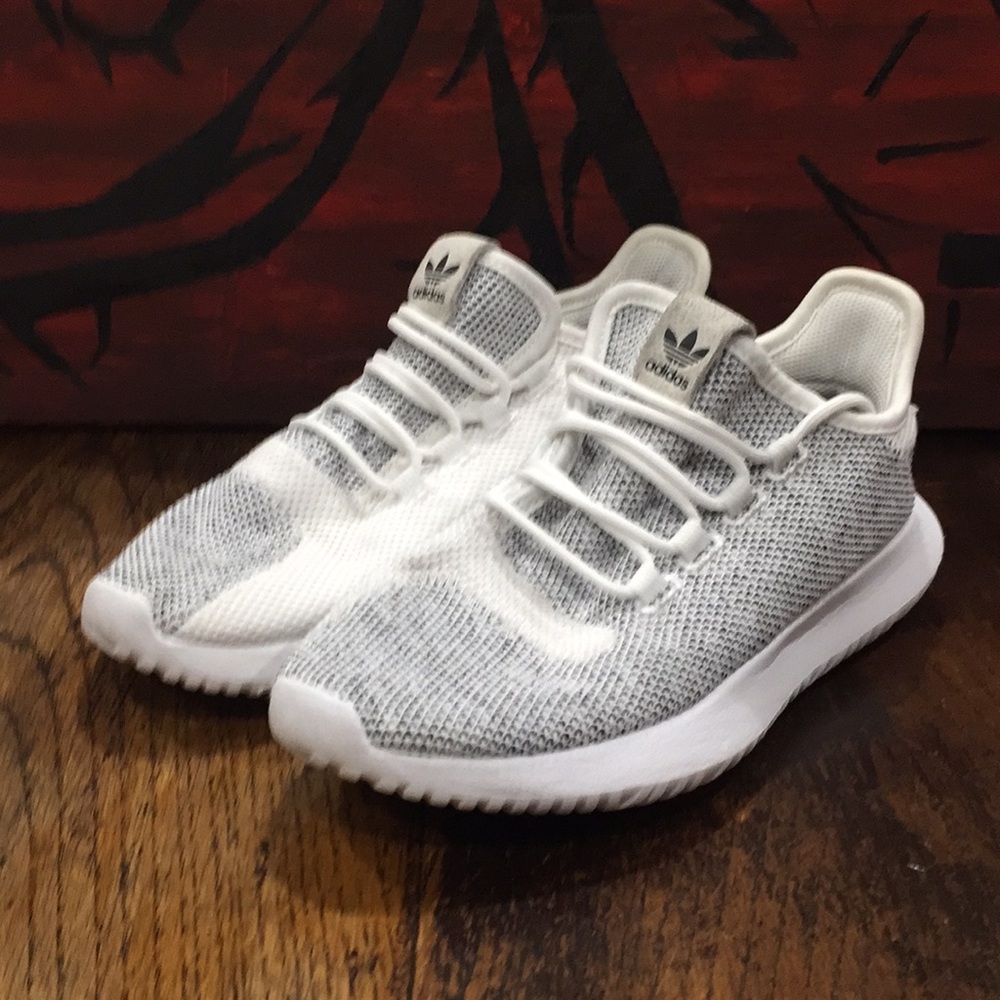 Adidas Tubular Male Size 5